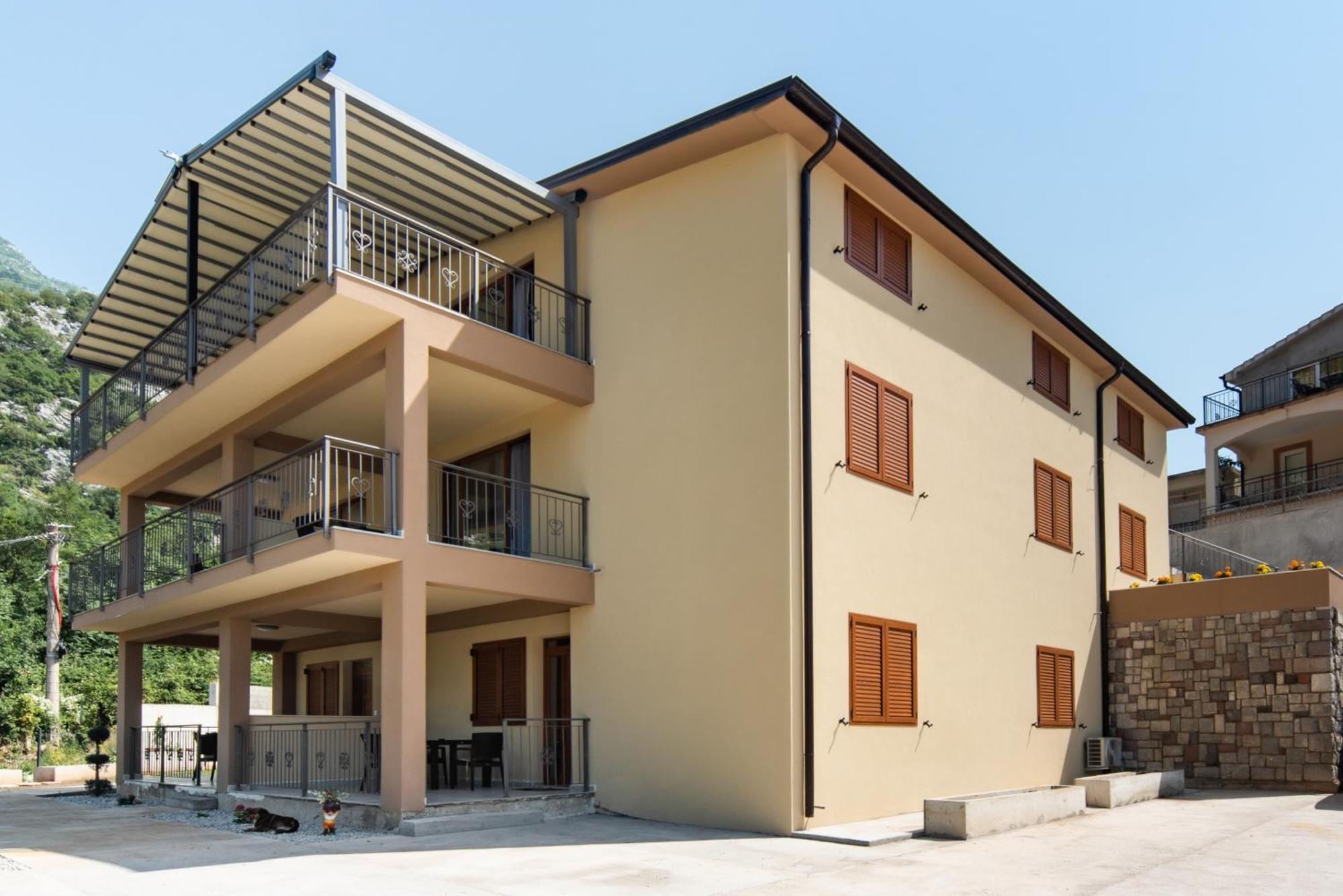Kasi Apartments 코토르 외부 사진